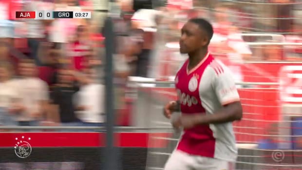 Bergwijn's hat-trick vs Groningen